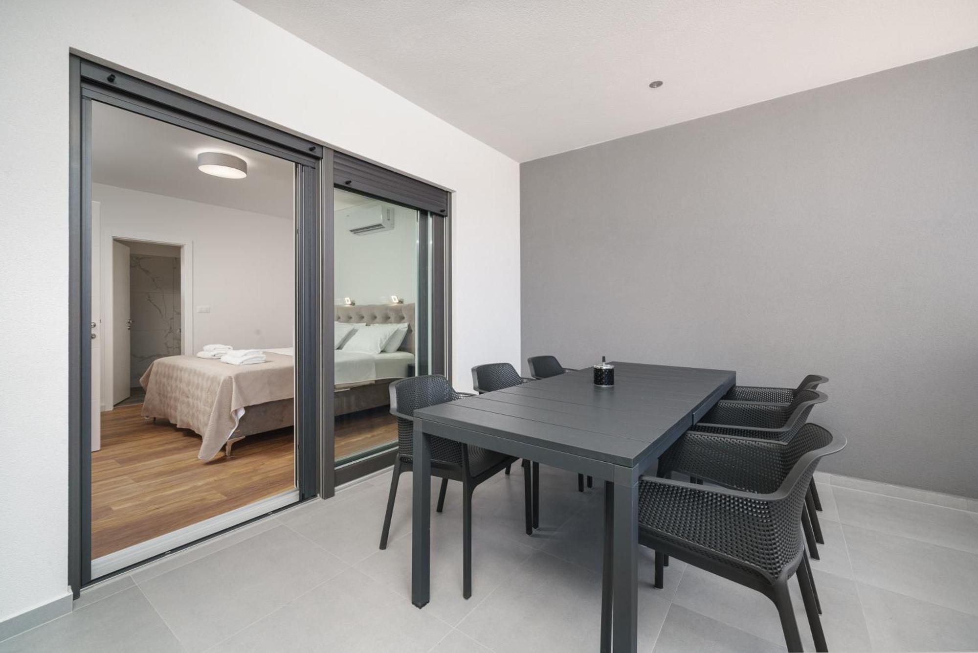 Apartments Okit Vodice Exterior photo