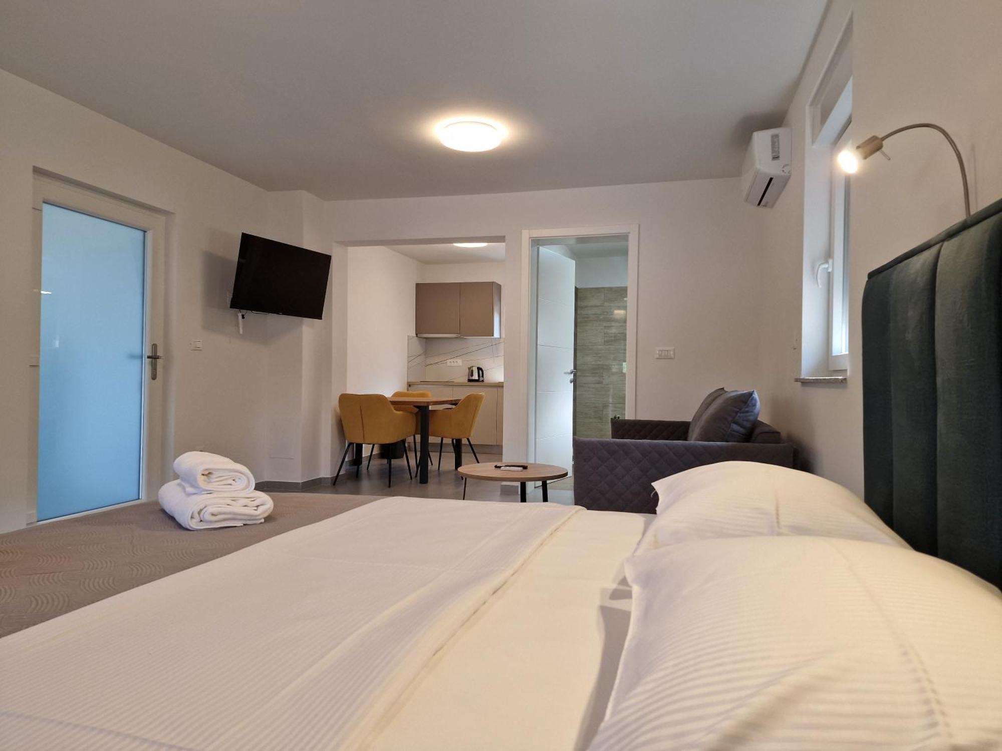 Apartments Okit Vodice Room photo